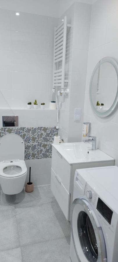 Juwel Apartments Krakow Indyjski Ap 29 Ngoại thất bức ảnh
